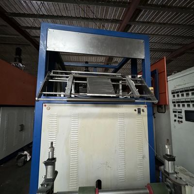 380V 130KW อัตโนมัติ Thermoforming เครื่องสําหรับ Thermoforming ถ้วยด้านล่าง